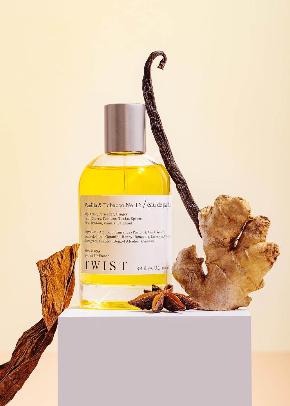 HOUSE OF TWIST vanilla beans close-up conveying gourmand sweetness benefit