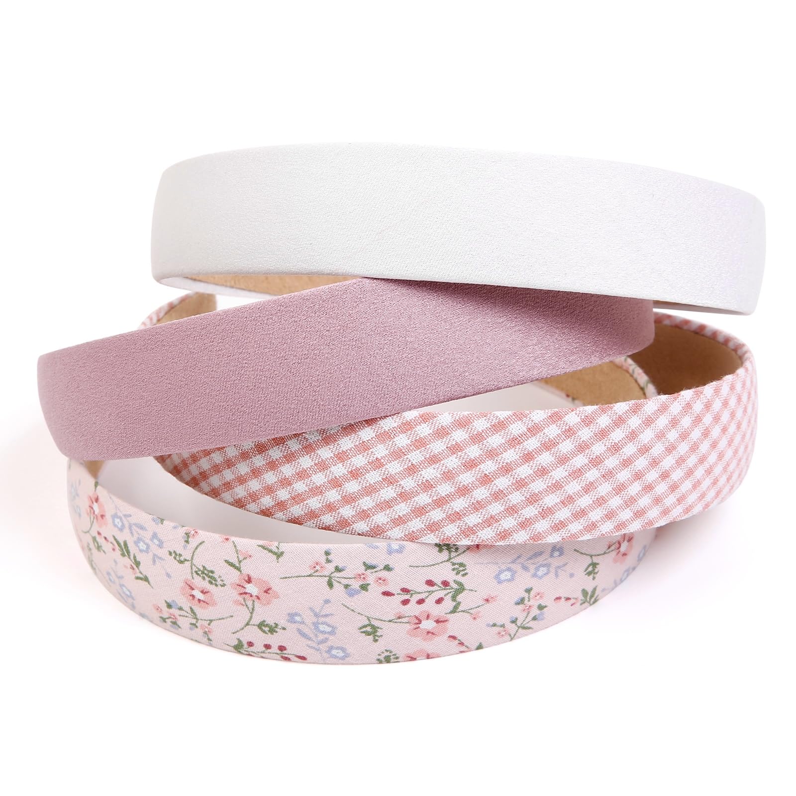Huachi headbands packed in travel pouch showing wrinkle-free storage benefit