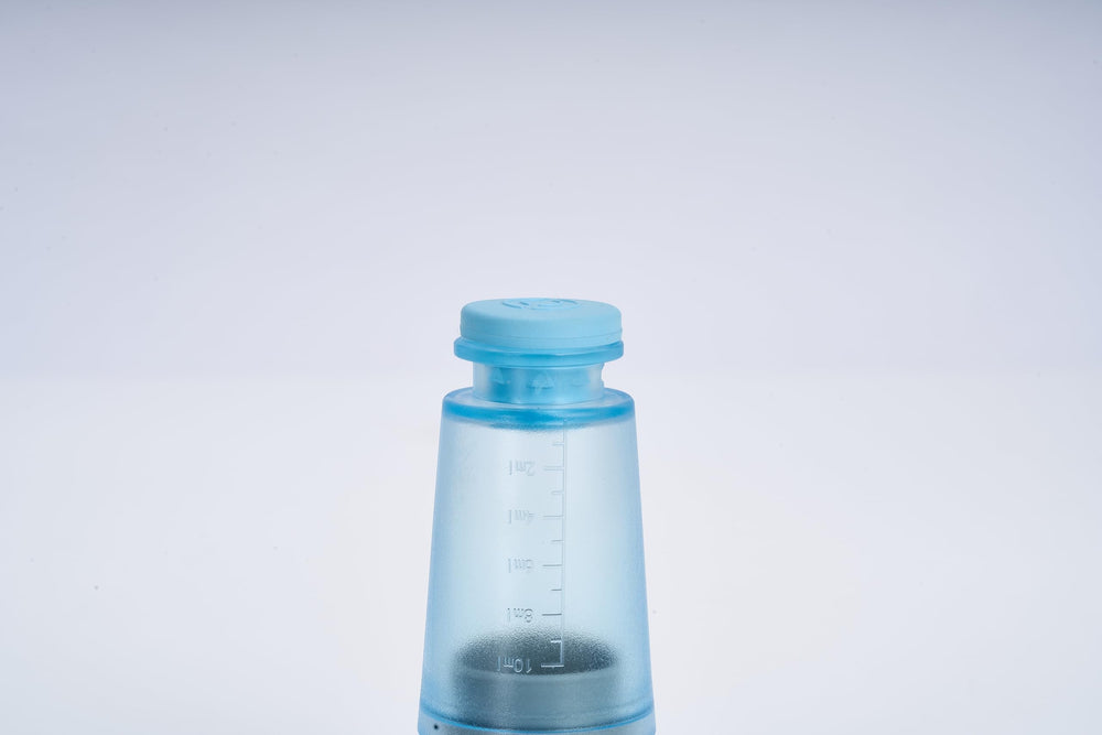 Generic hydro derma stamp in use on scalp demonstrating targeted serum delivery
