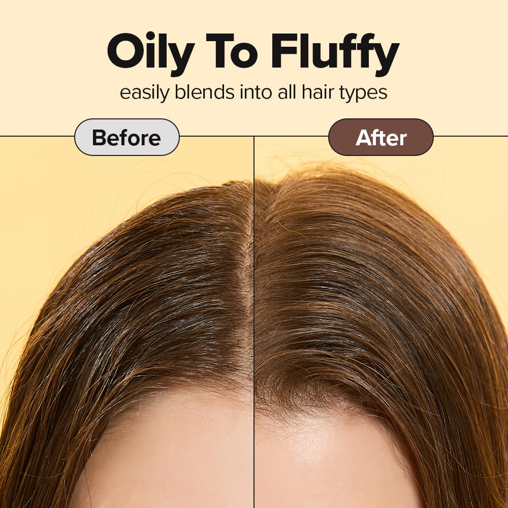 I DEW CARE powder texture close-up demonstrating fine oil absorption