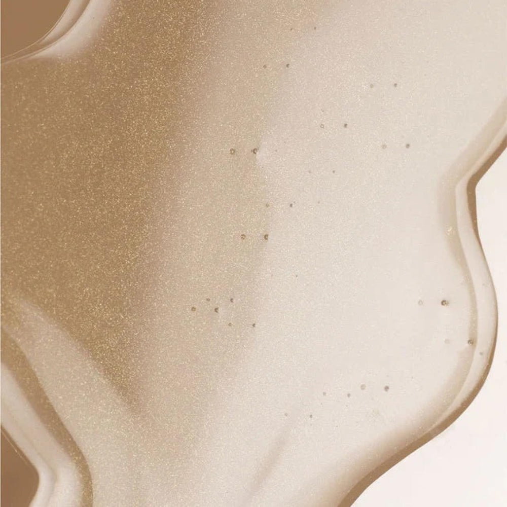 ILIA pump detail demonstrating controlled, hygienic dispensing benefit