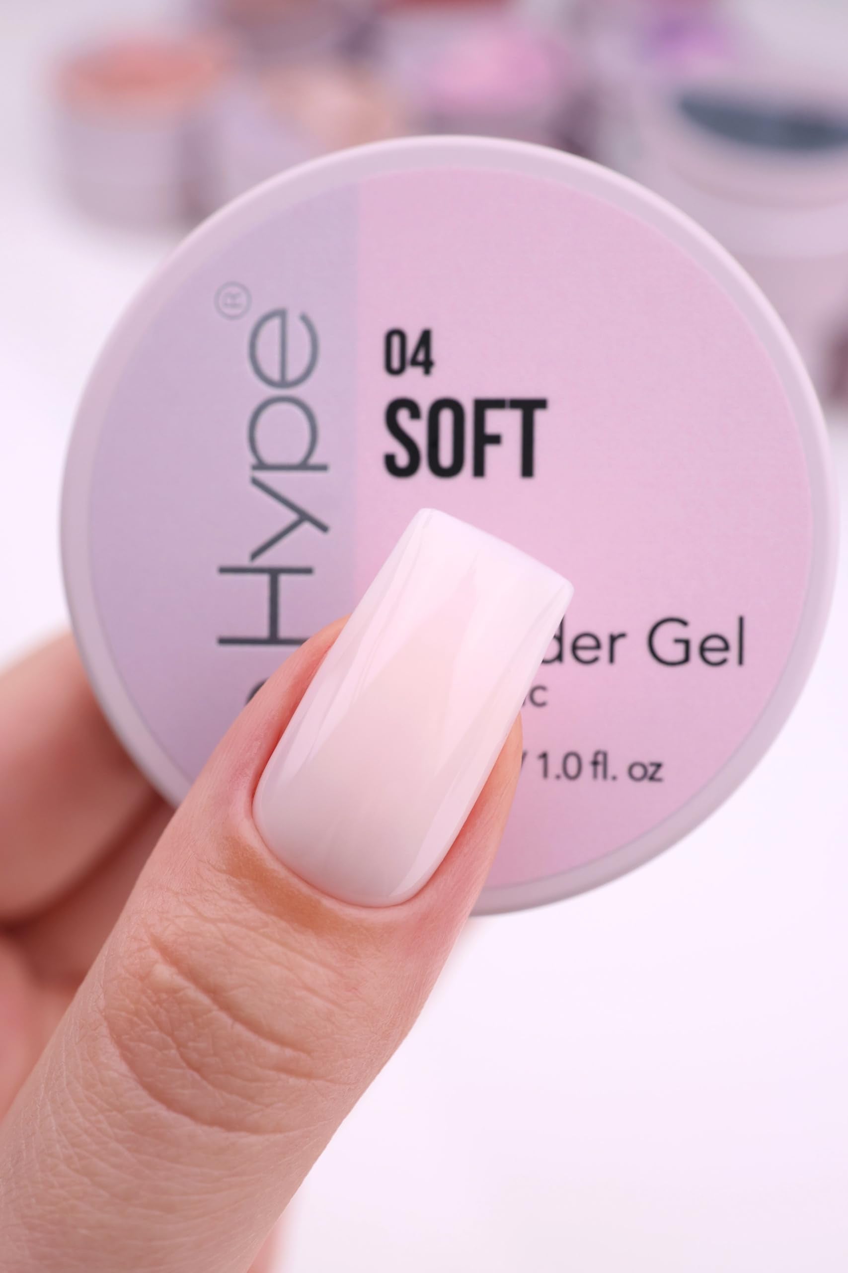 IN.HYPE Soft #4 texture brush stroke demonstrating medium viscosity for precise sculpting benefit