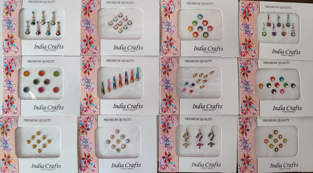 India Crafts scale comparison with fingers to show bindi sizes