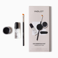 Inglot Duraline droplet on palette illustrating mixing ability and longer wear