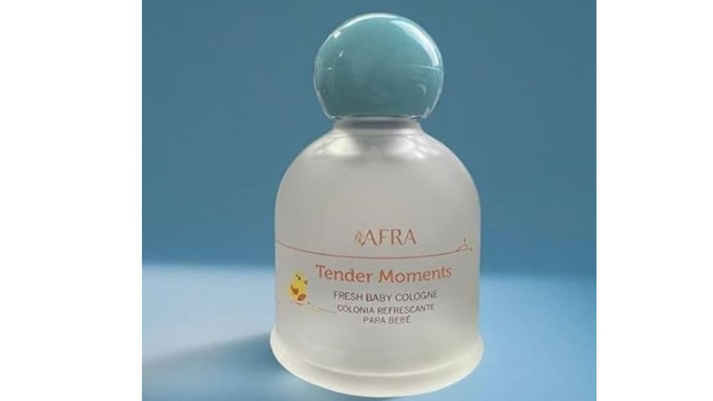 Ioly's close-up label texture showing ingredient callouts benefit: clear information