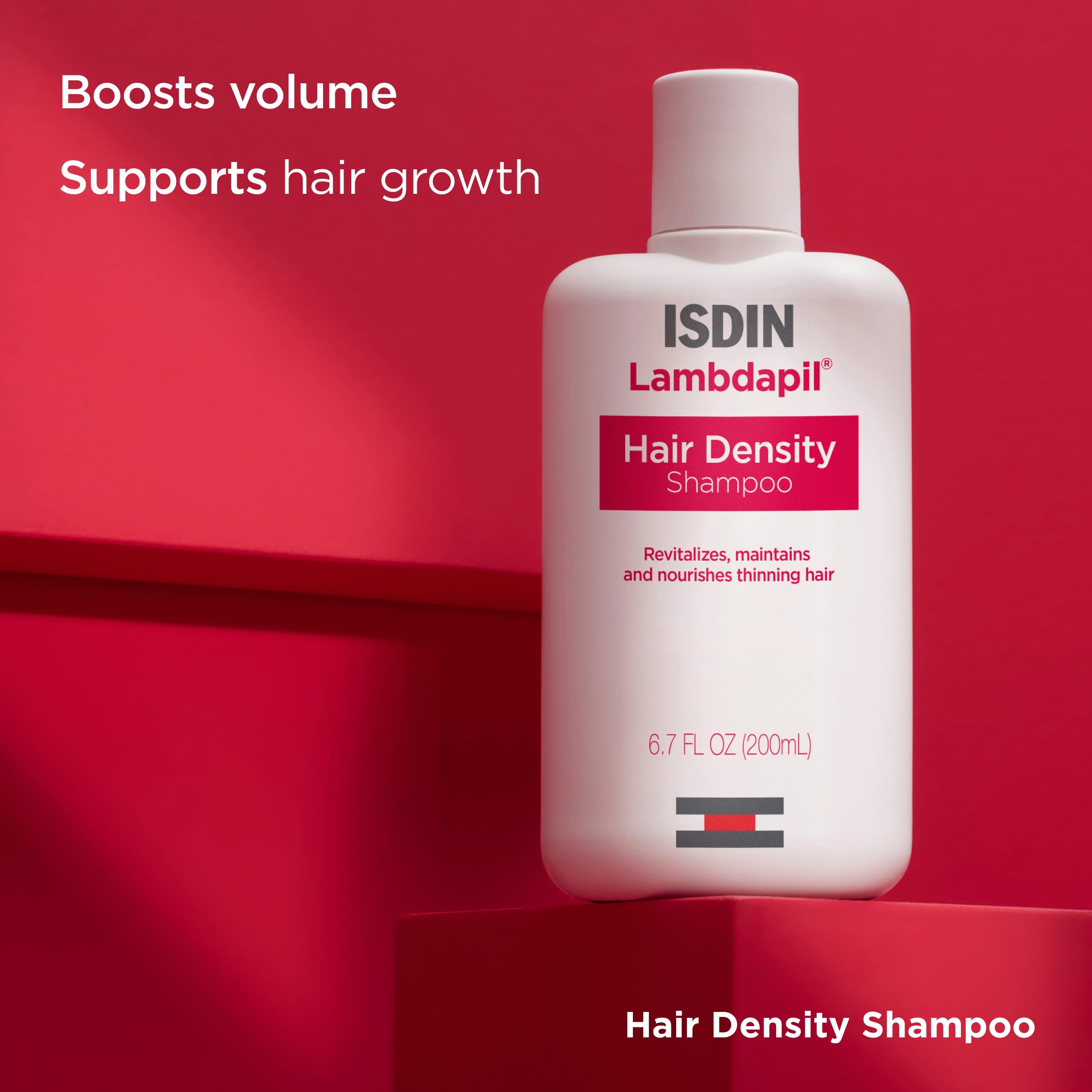 ISDIN shampoo foam texture close-up demonstrating gentle lather