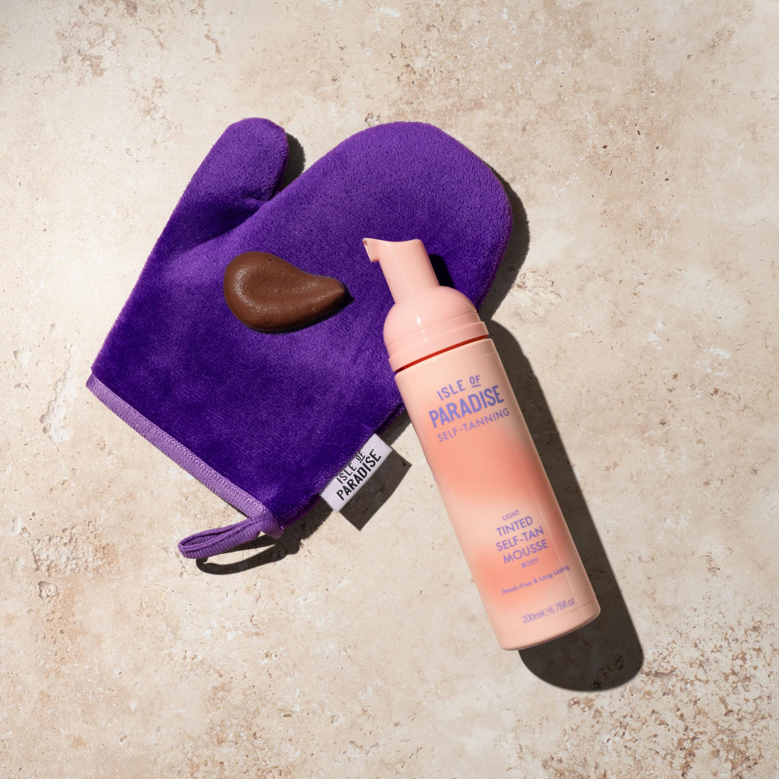 Isle of Paradise guide tint rinse demo showing visible guide and clean rinse-off