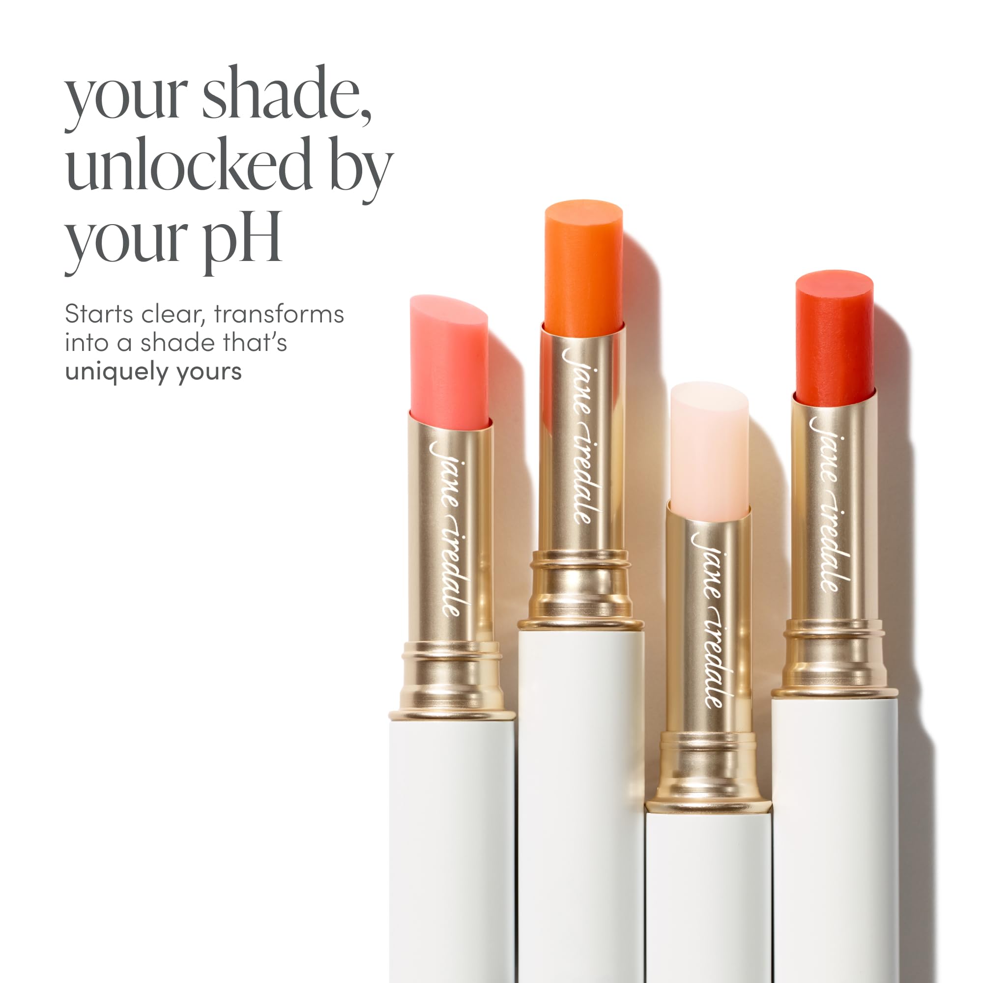jane iredale cheek application in hand illustrating buildable, blendable color