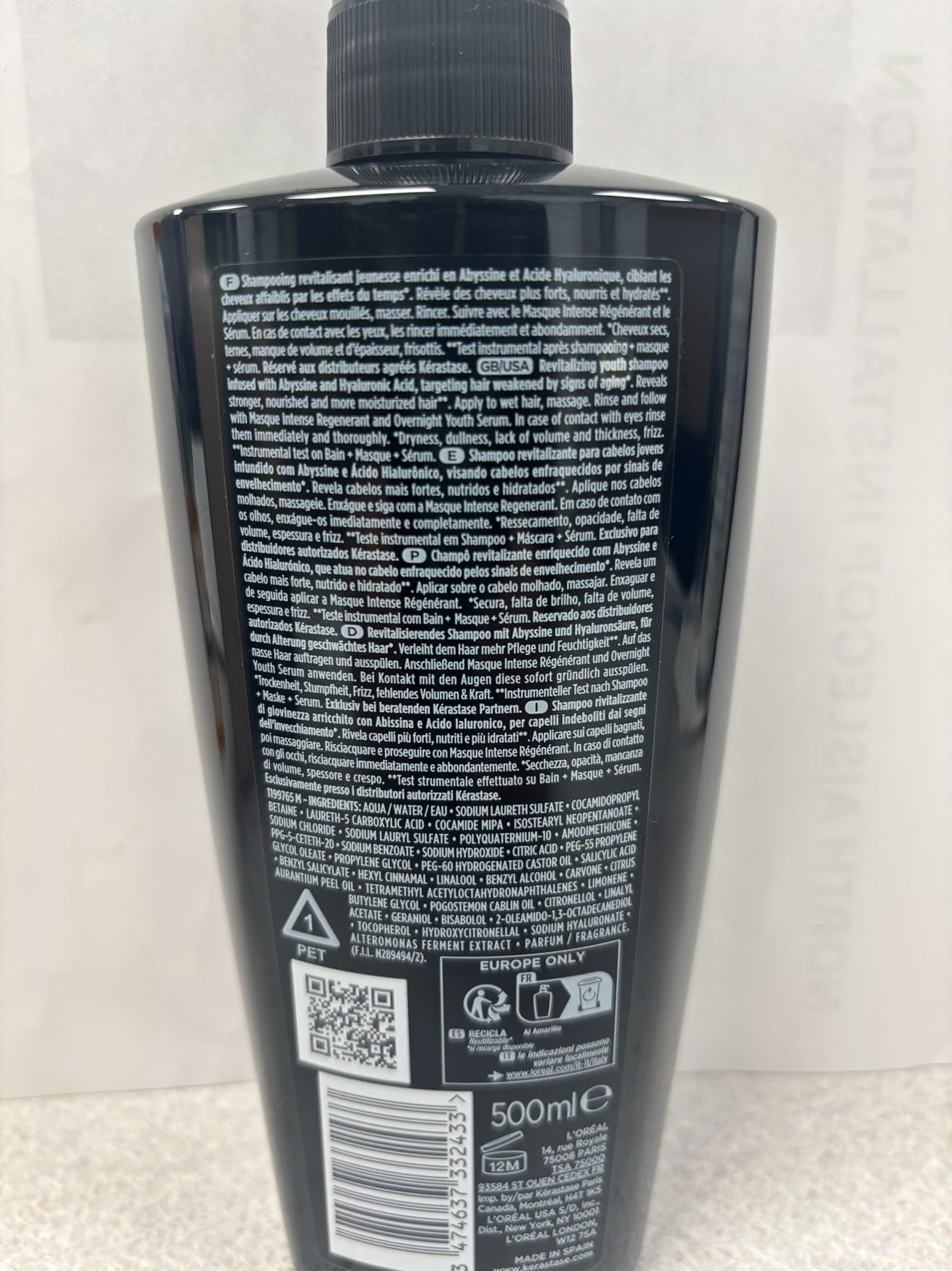KÉRASTASE hair after washing showing increased shine and smoother texture