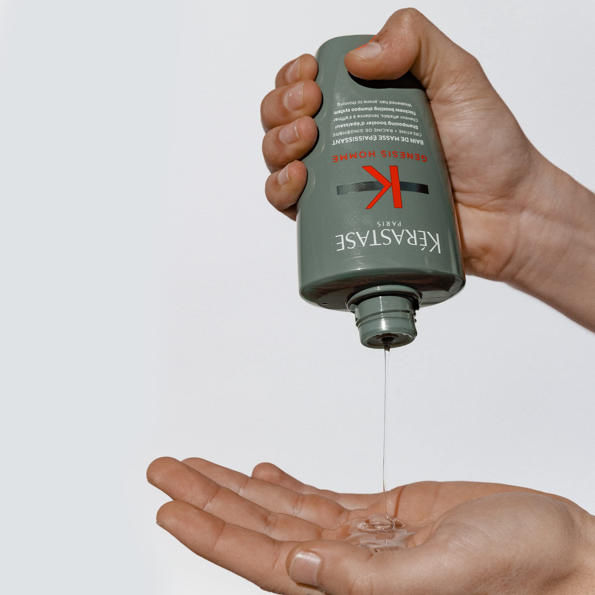 KÉRASTASE applied to beard demonstrating impurity removal and fuller look