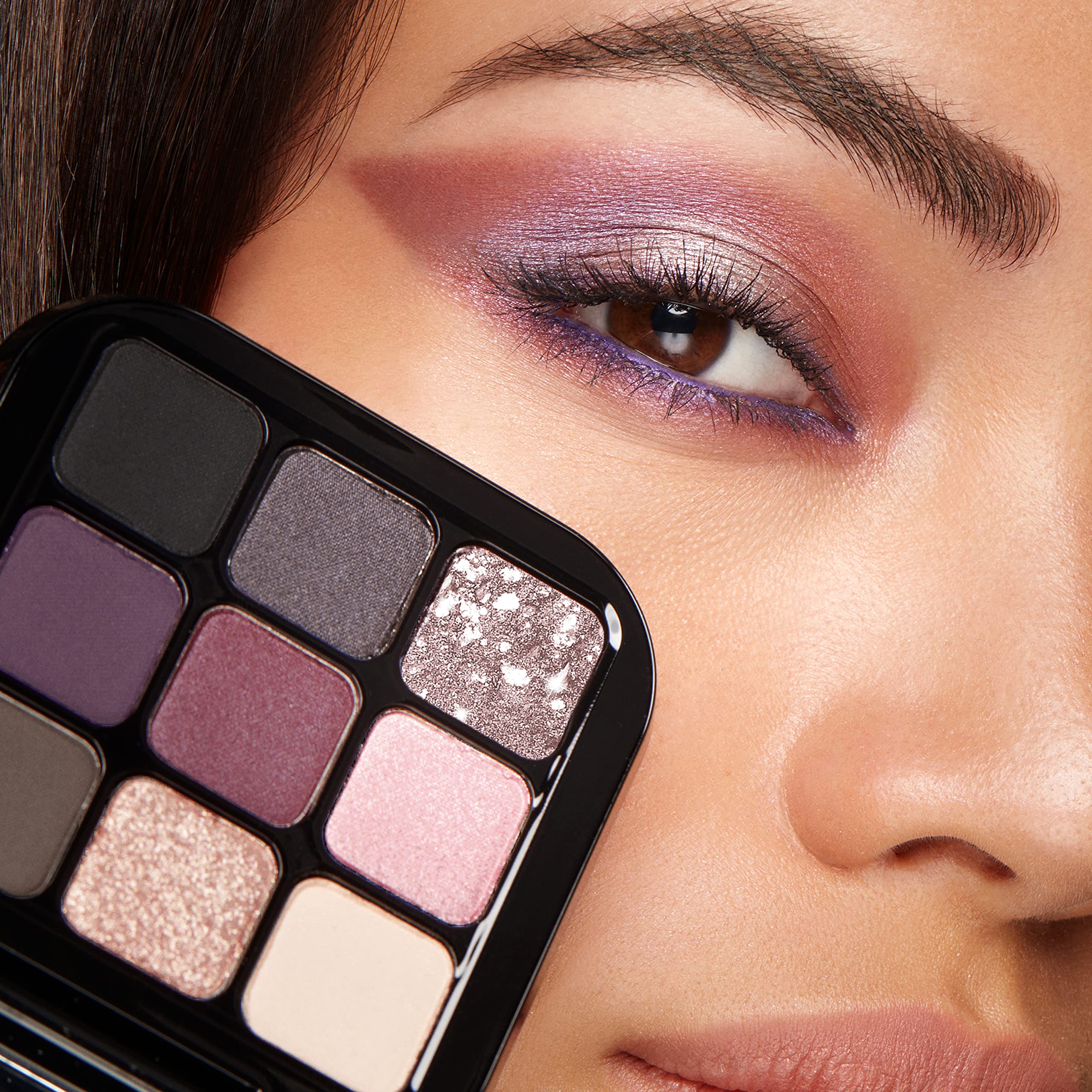 Kiko Milano palette used on eyes creating a mauve smoky look for versatile wear