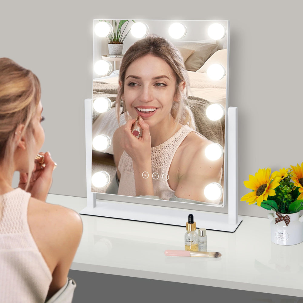 Kotdning mirror on dresser showing compact size fitting small spaces