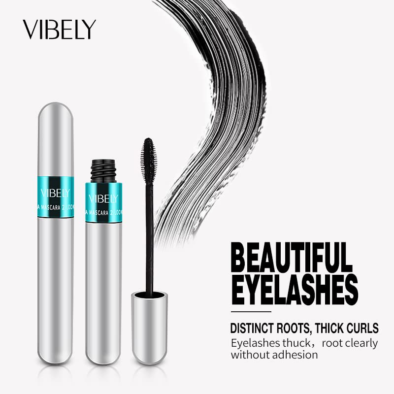 KUNSHNBEI lifestyle model wearing mascara for enhanced lash benefit
