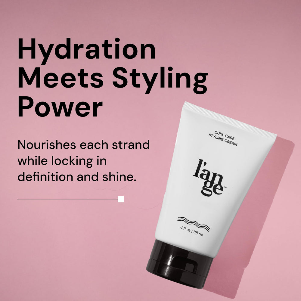 L'ANGE HAIR close-up texture of cream showing smooth slip and hydration benefit