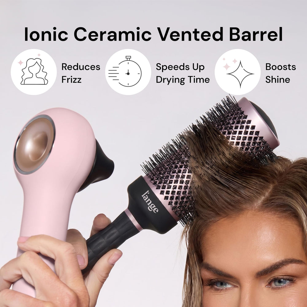 L'ANGE HAIR bristles detail showing gentle glide to reduce tugging benefit