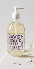 La Compagnie de Provence close texture of lather with oils showing gentle cleansing