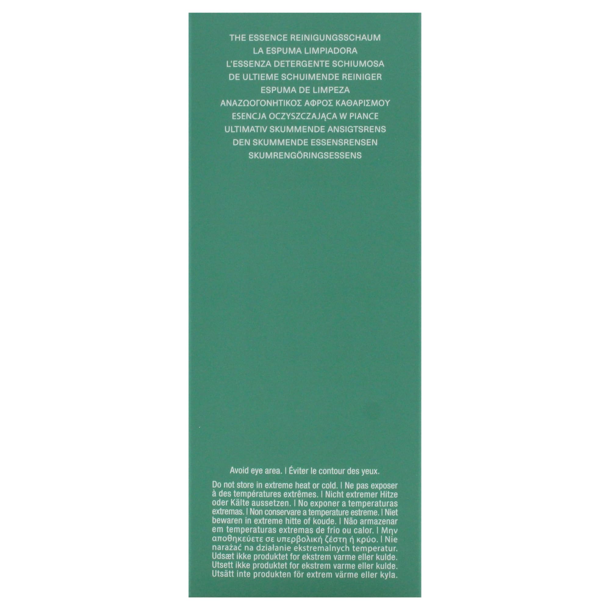 La Mer ingredient label close-up showcasing formulation transparency and guidance