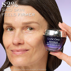 Lancôme Rénergie night cream soft texture close-up illustrating rich hydration benefit