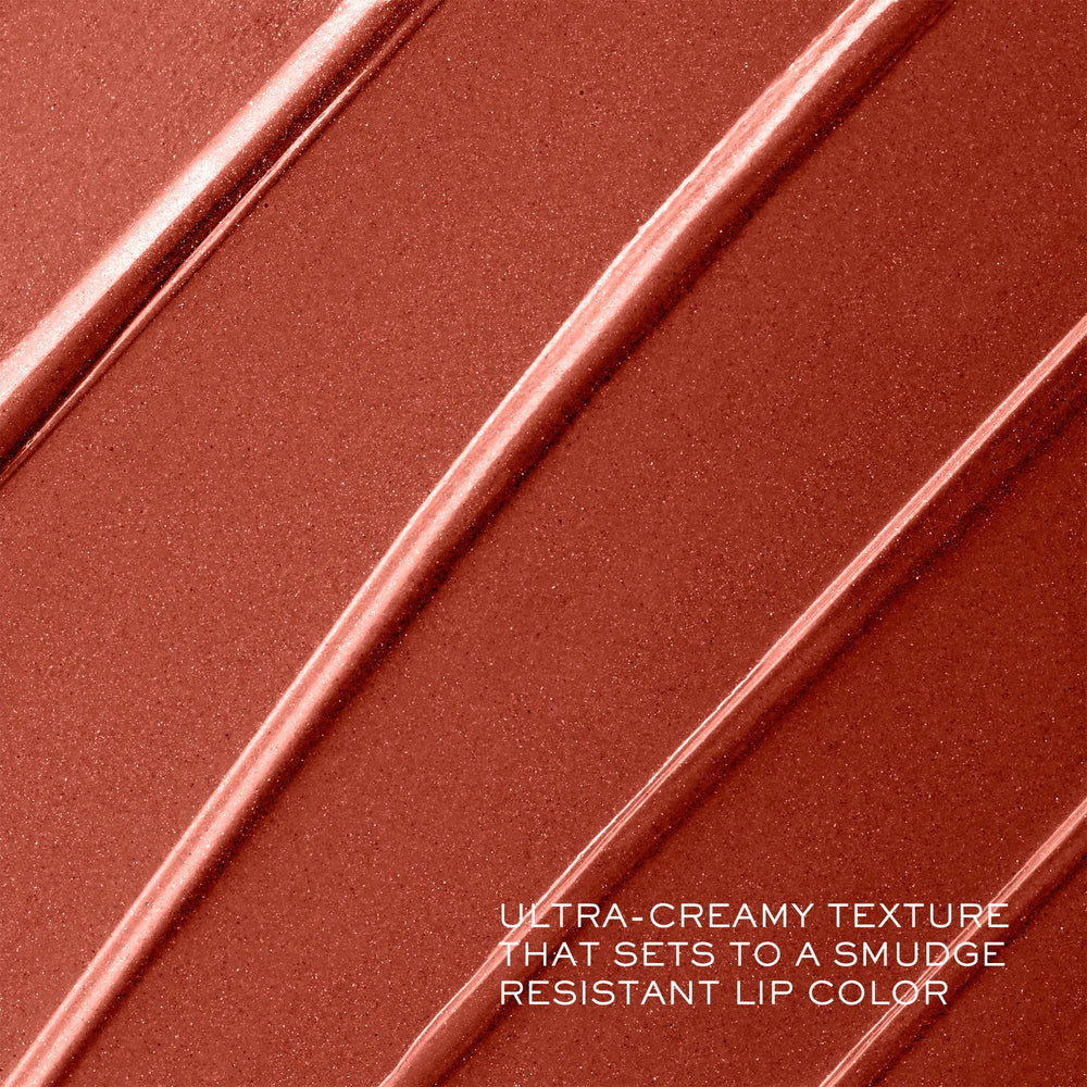 Lancôme lipstick applied on lips close-up highlighting luminous finish and comfortable wear