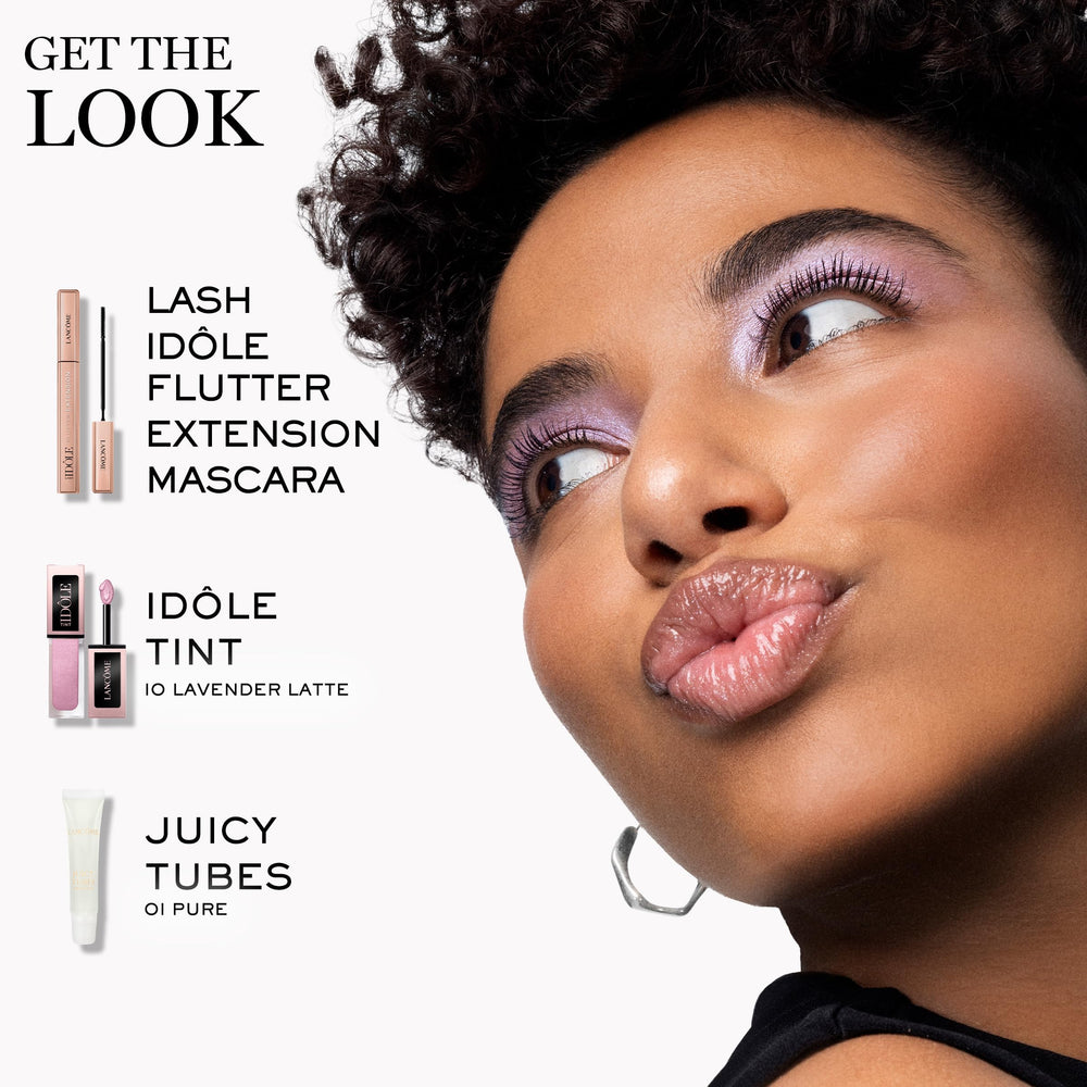 Lancôme travel-size display for portable, long-lasting mascara wear