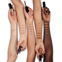 Lancôme under-eye application demonstrating brightening and coverage