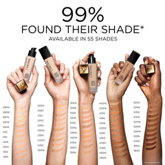Lancôme foundation texture swatch highlighting blendable finish