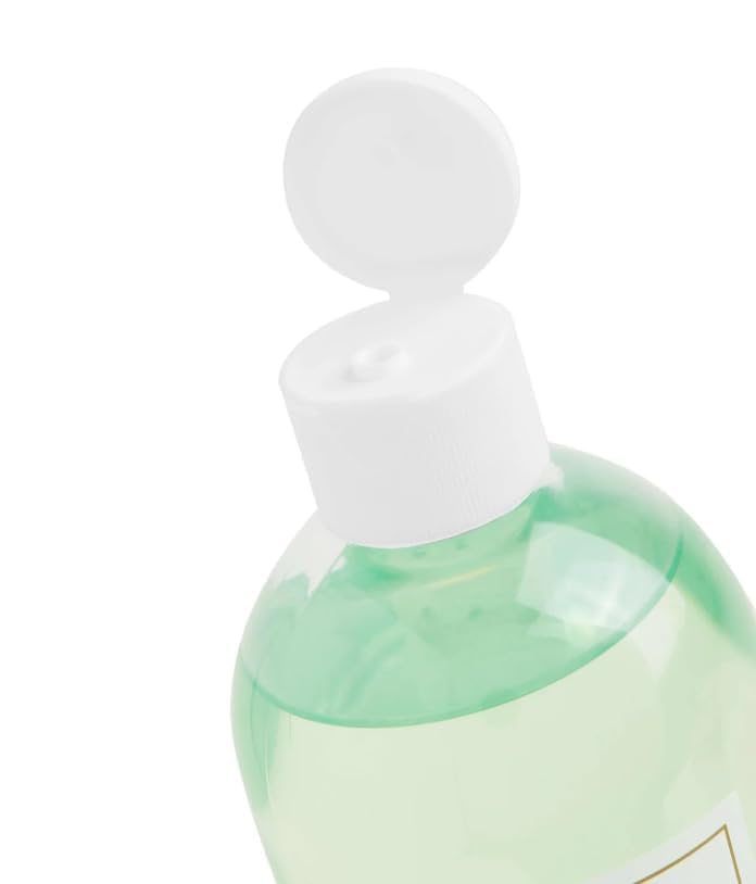 Lanman & Kemp closeup label detail highlighting classic heritage design