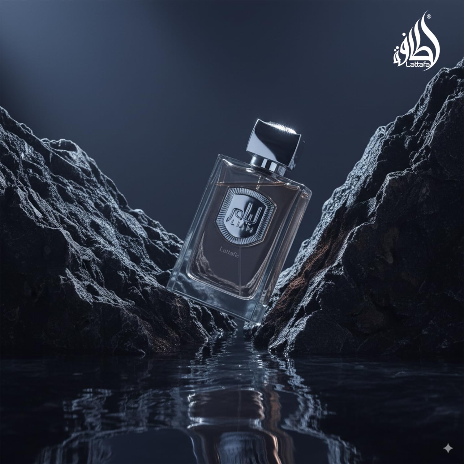 Lattafa Liam Grey vanilla and sandalwood texture suggesting creamy base