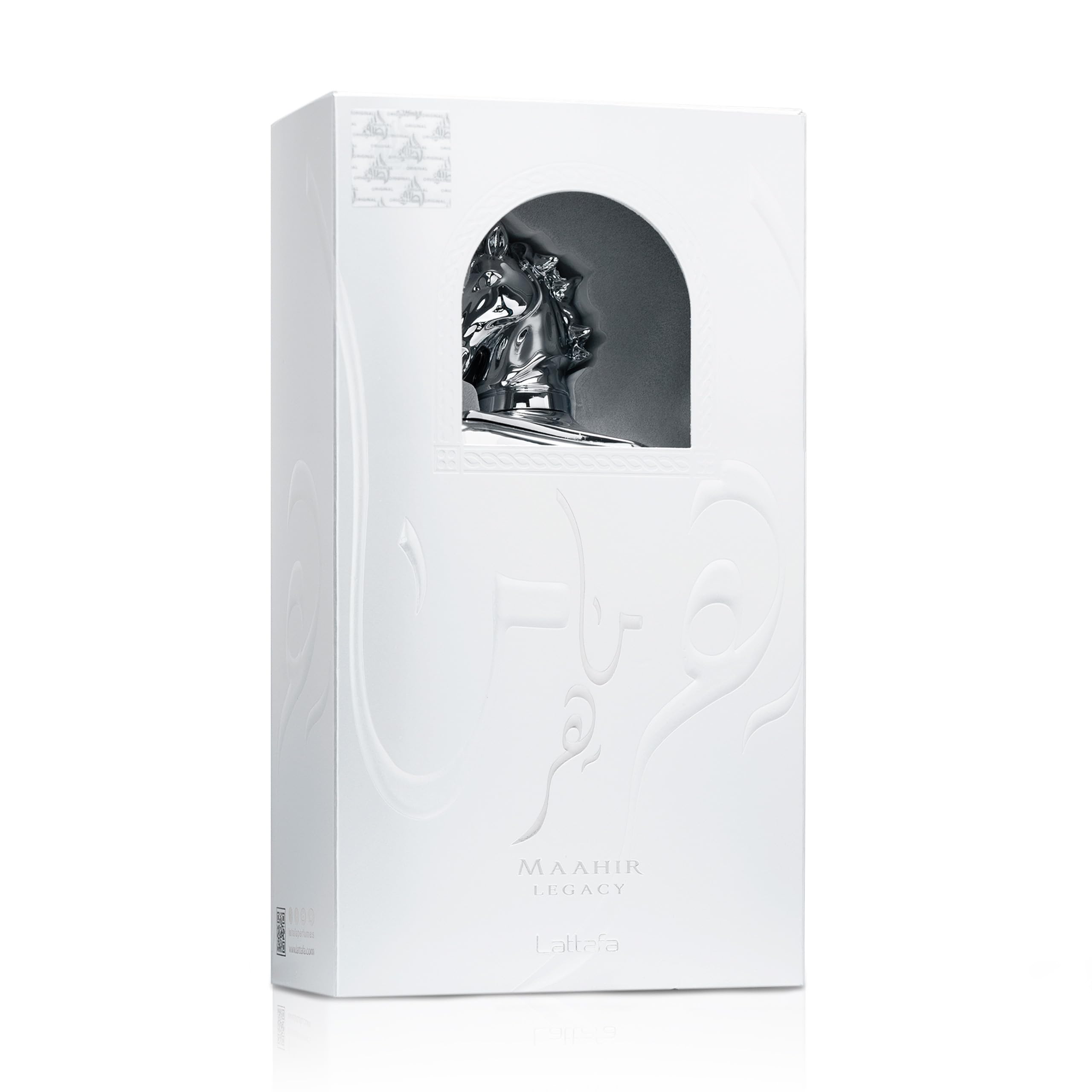 Lattafa Maahir Legacy spray action releasing a fine mist, brand fresh application benefit