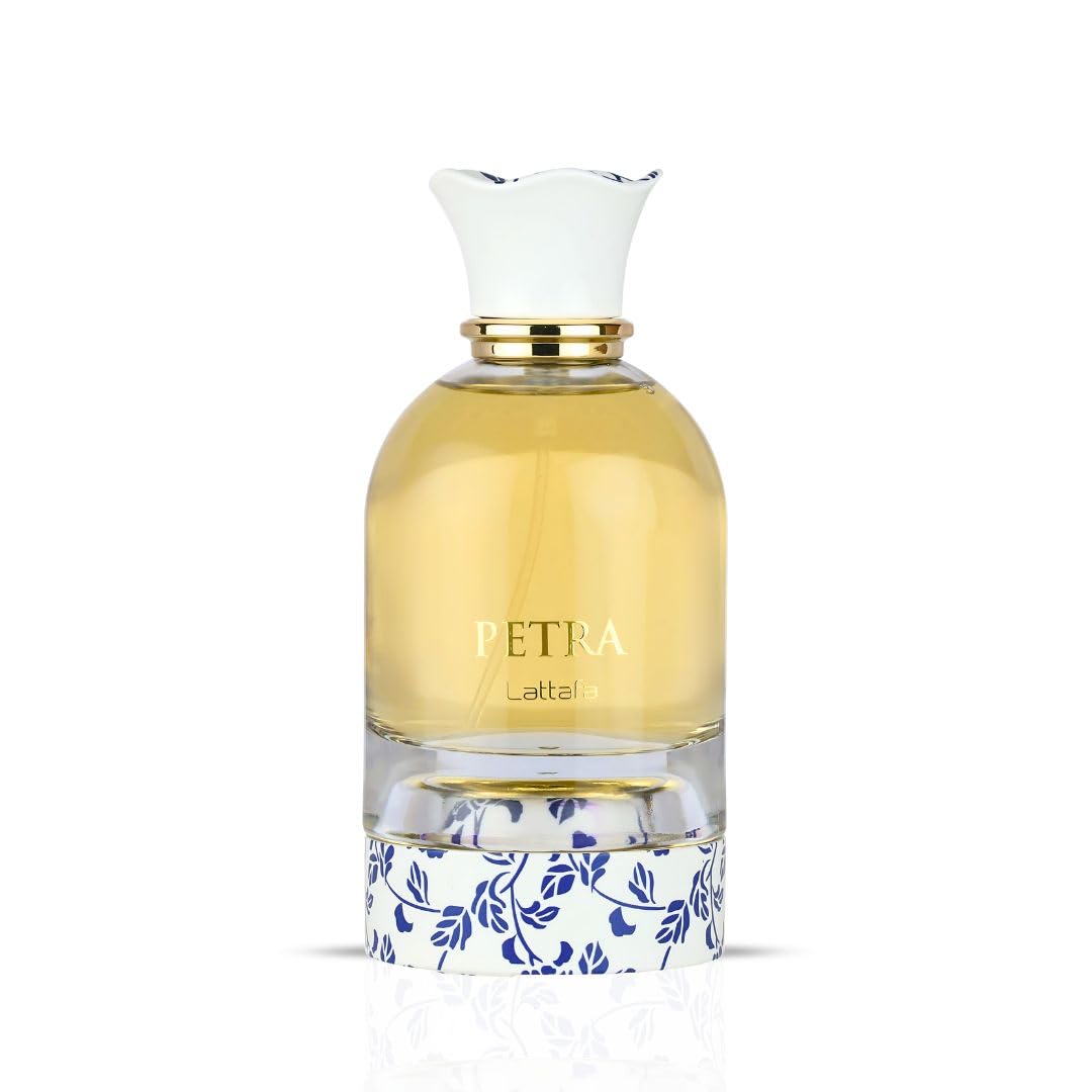 Lattafa Petra close-up atomizer highlighting fine mist and precise spray