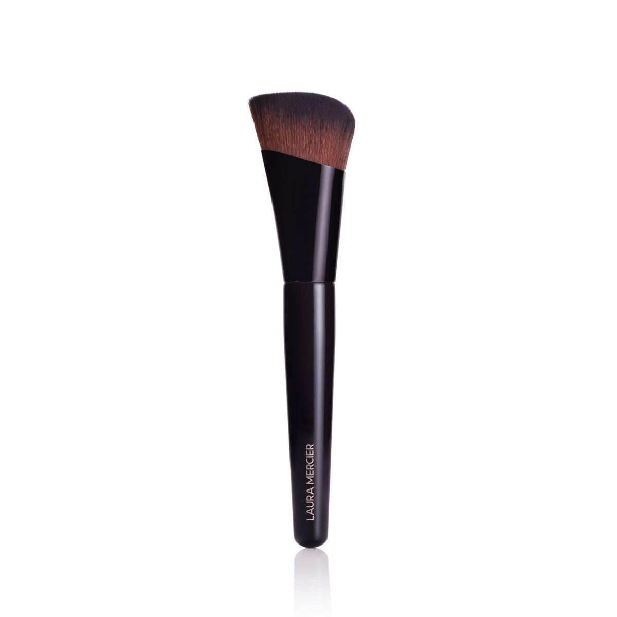 Laura Mercier front view of foundation brush showing compact head for precise blending