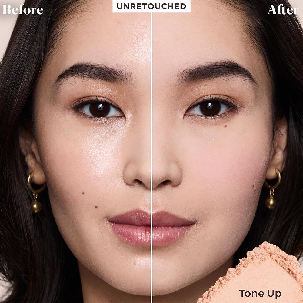 Laura Mercier loose powder top open revealing finely milled formula for smooth finish
