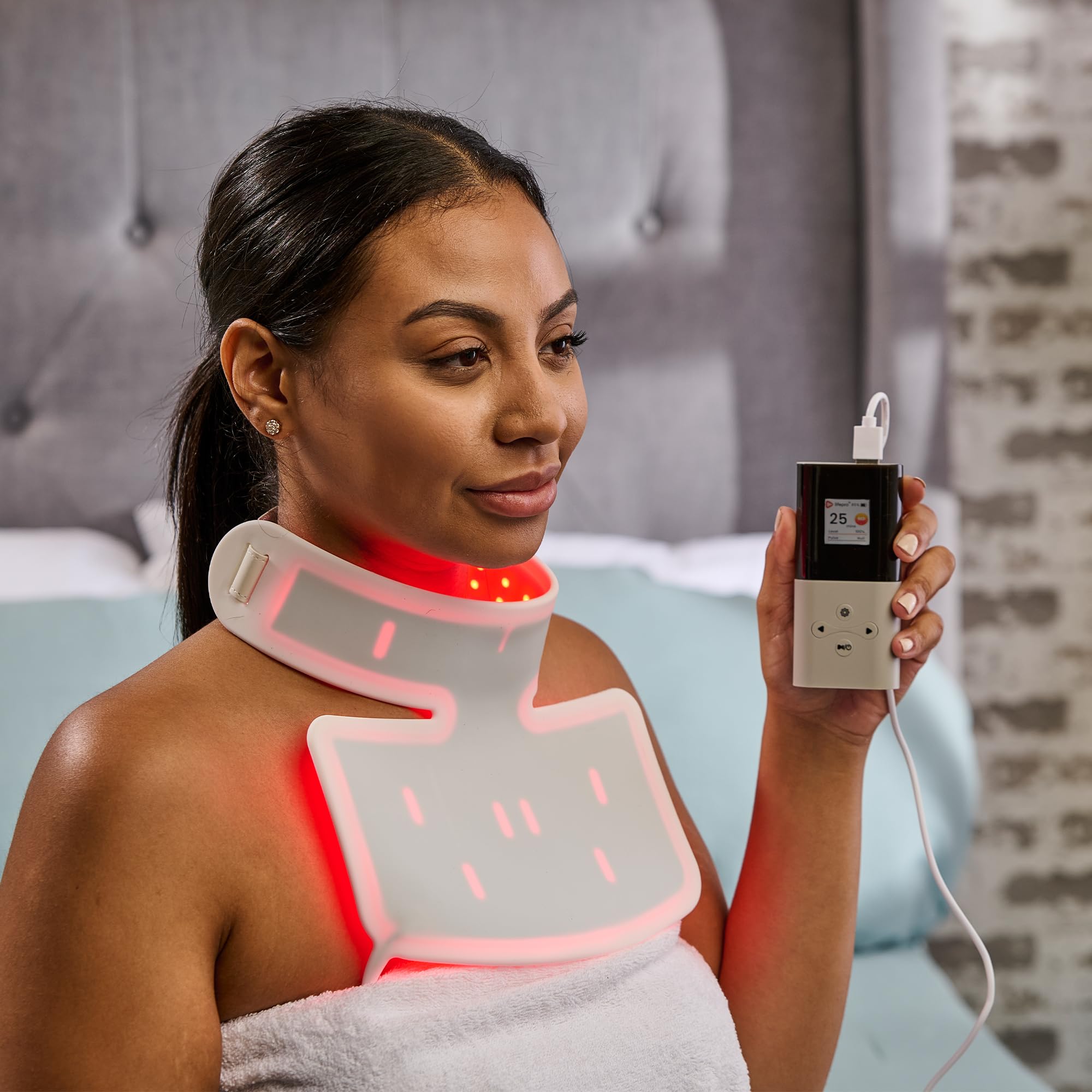 LifePro Revitaglow packaging and contents with accessories for ready use