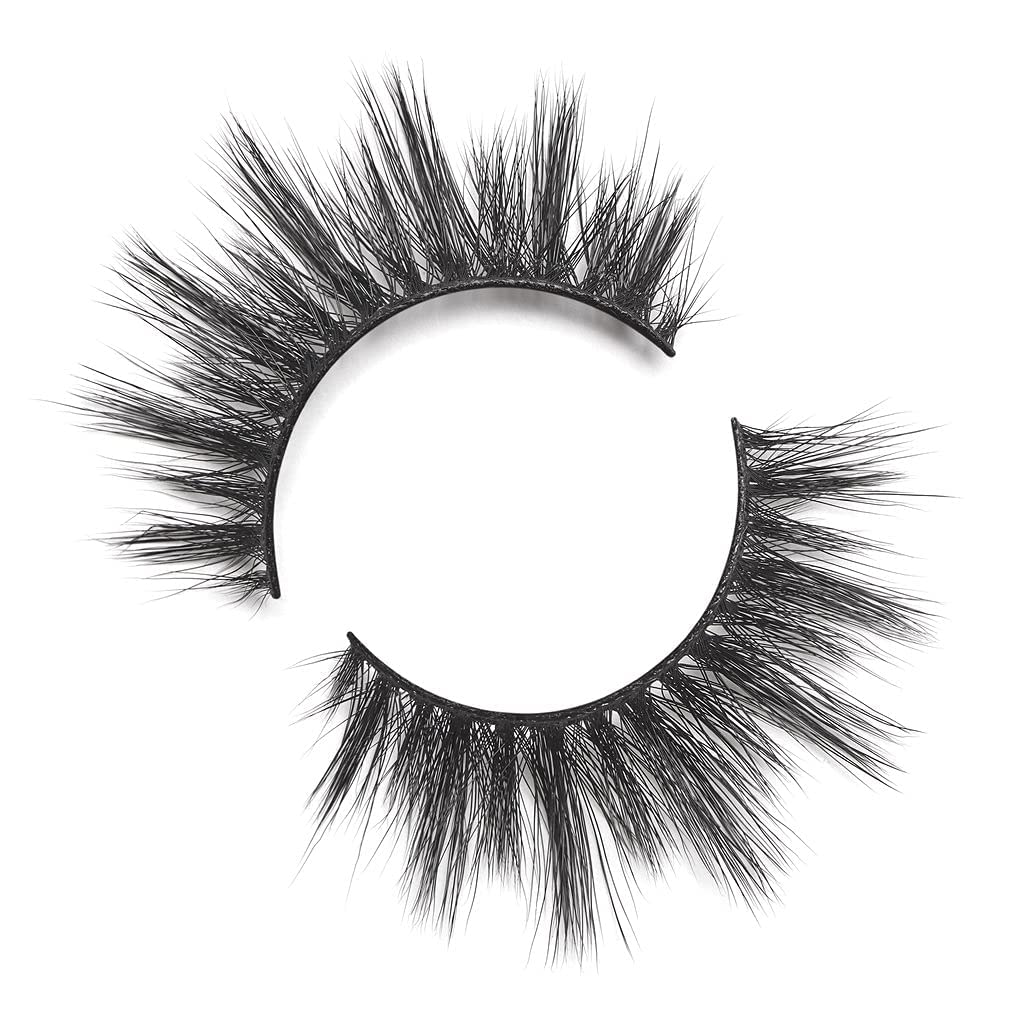 Lilly Lashes texture under light showing layered dimension and reflective sheen benefit