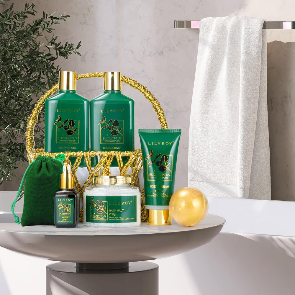 LILY ROY bubble bath in tub creating foam and a calming spa moment