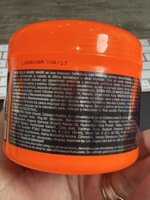 Liss Expert before and after hair comparison showing reduced frizz and improved shine benefit