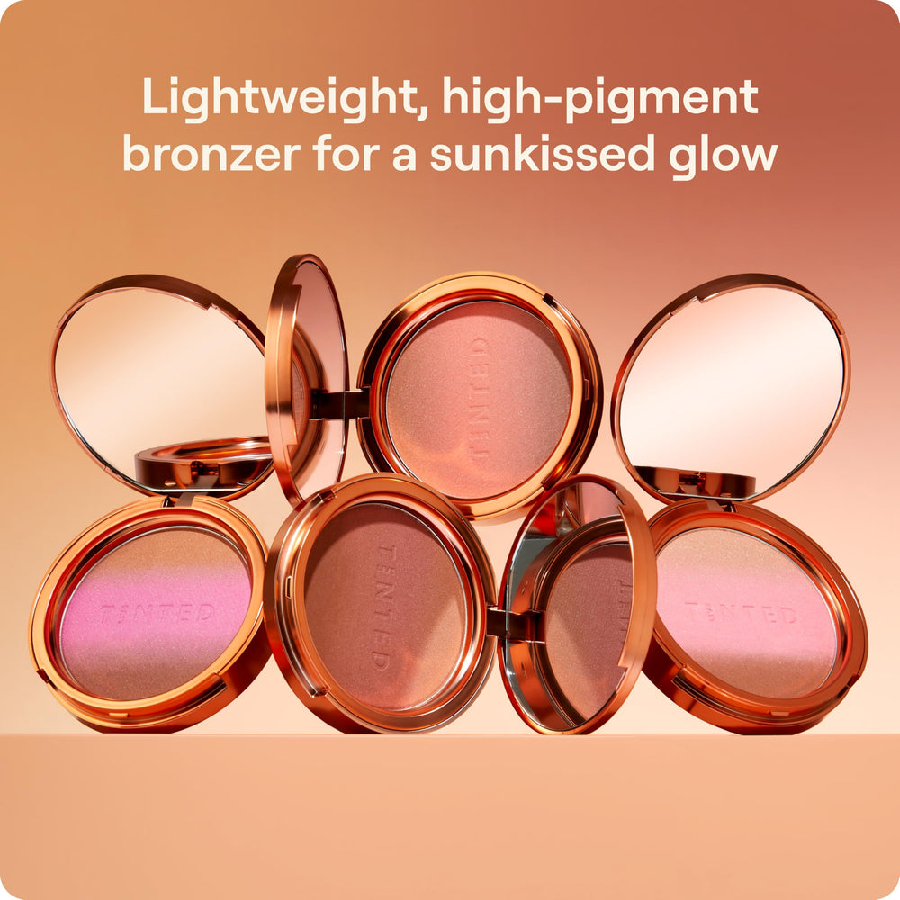 Live Tinted open pan showcasing Mojave Mirage gradient for customizable mix