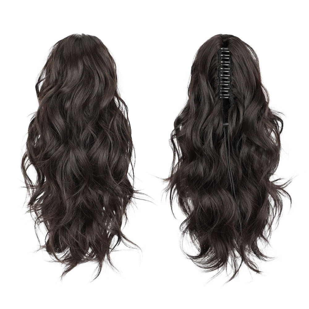 Lommel close-up of synthetic wavy texture showing natural movement and soft finish