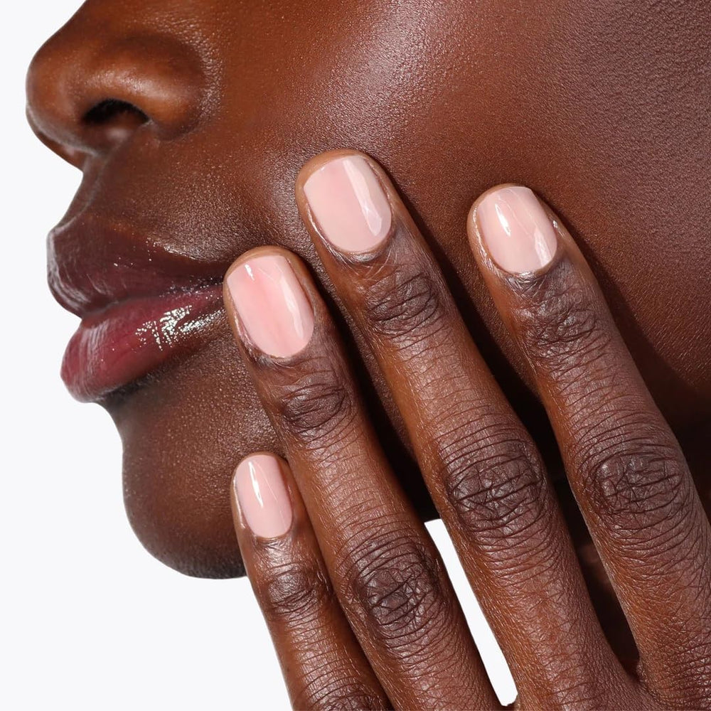 LONDONTOWN lacquer stroke texture showing smooth, self-leveling finish