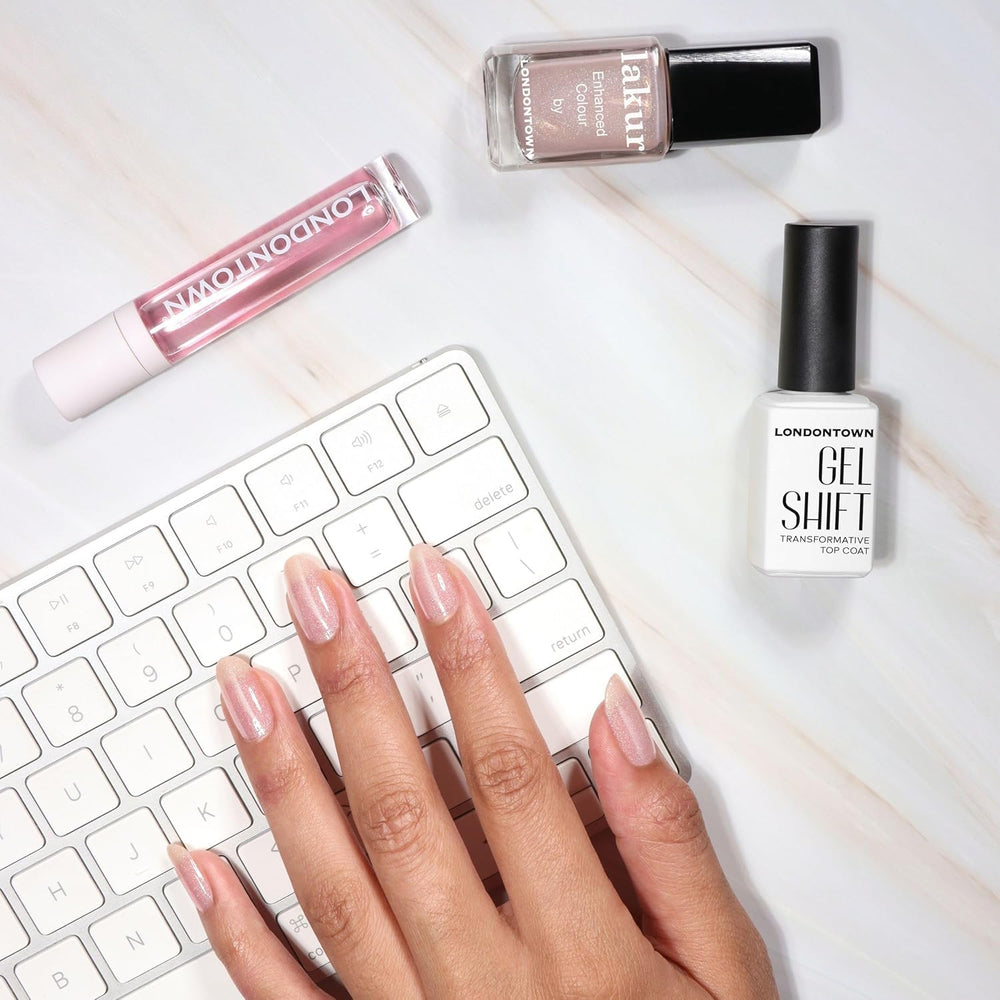Lifestyle shot of completed manicure using LONDONTOWN GelShift for salon-like results