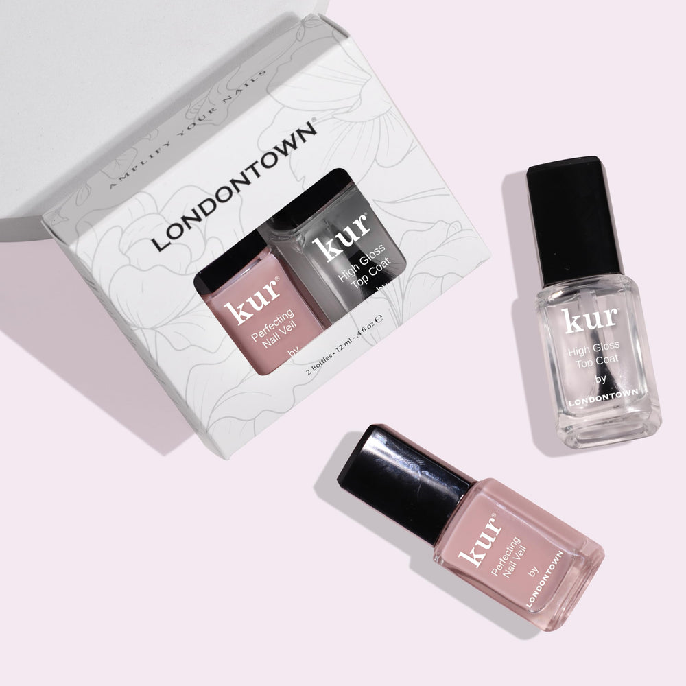 LONDONTOWN brush stroke close-up showing smooth application and even pigment for seamless coverage