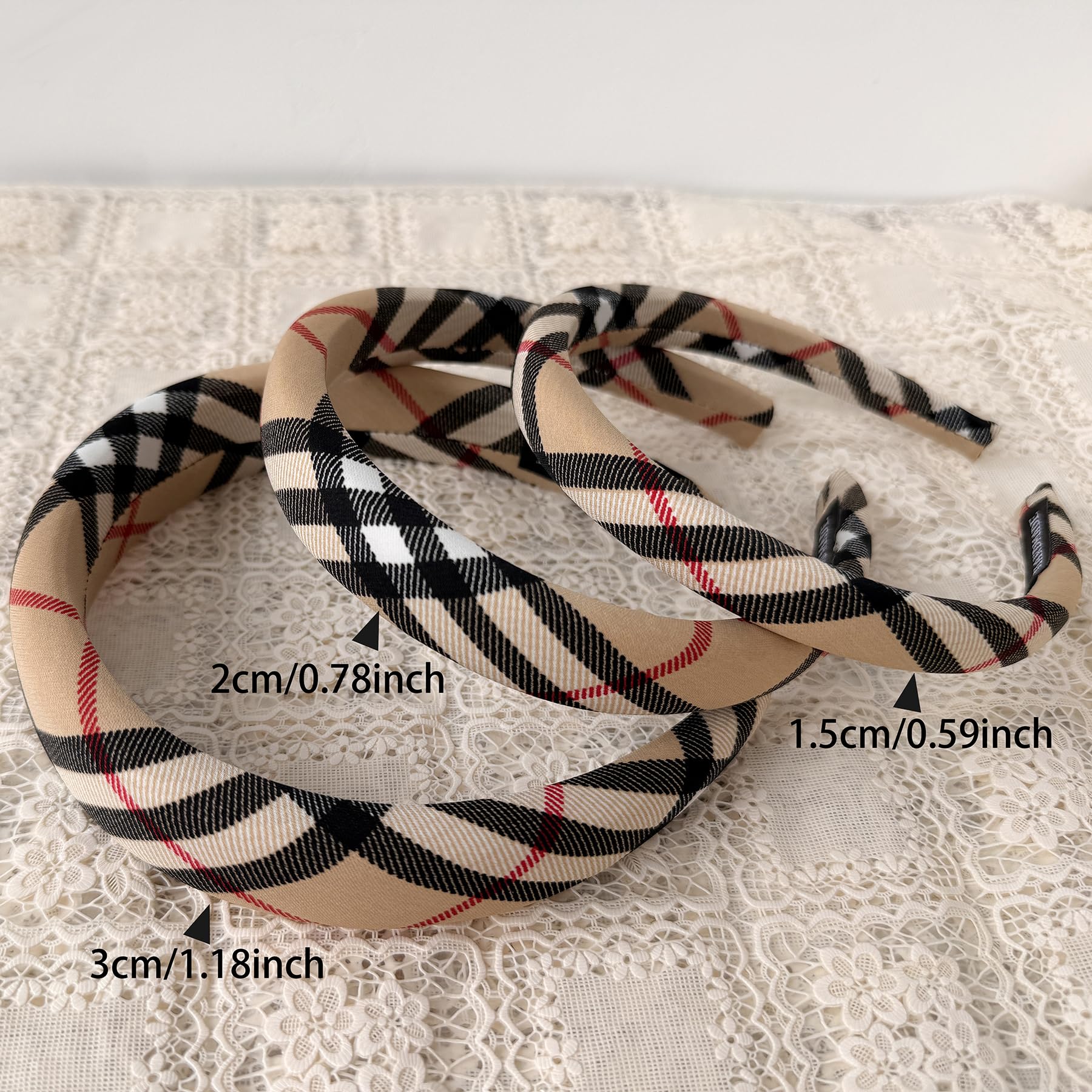 LONEEDY headband held in hand showing lightweight, travel-friendly size