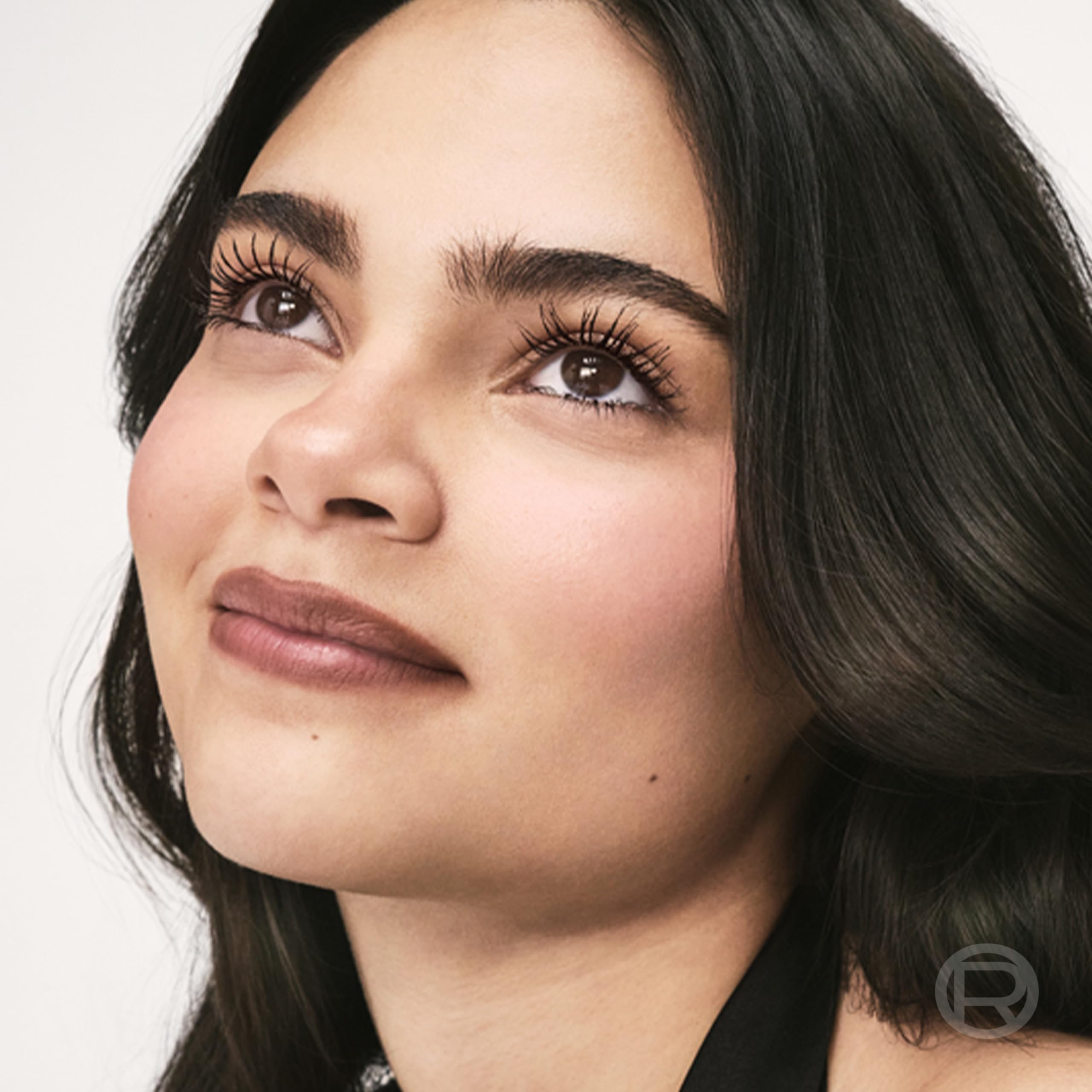 L'Oreal Paris paired with lash primer to enhance length and lift