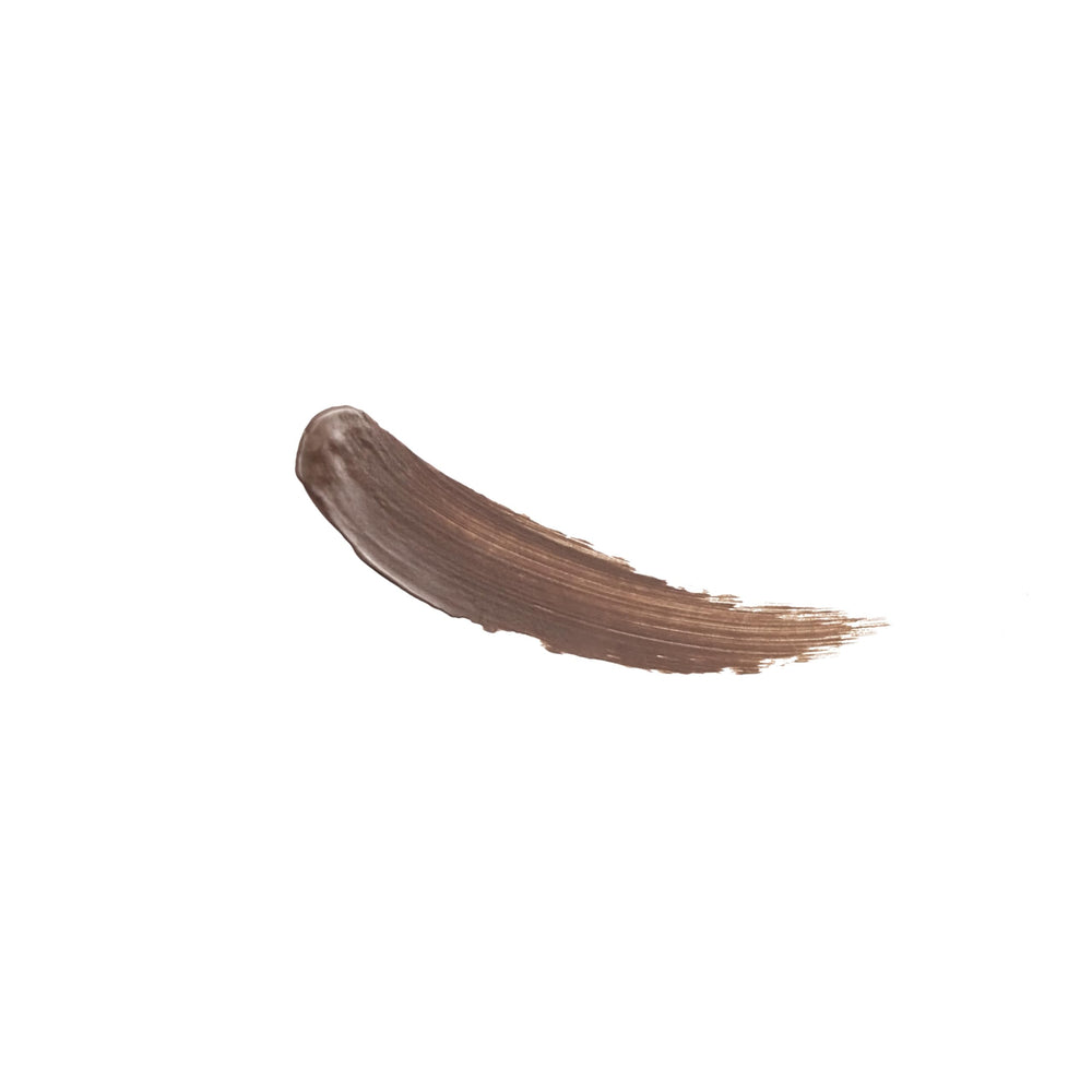 L'Oreal Paris close-up of precise applicator brush delivering even brow strokes