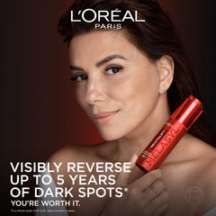 L'Oreal Paris twist-and-pump close-up, shows precise dosing and freshness preservation