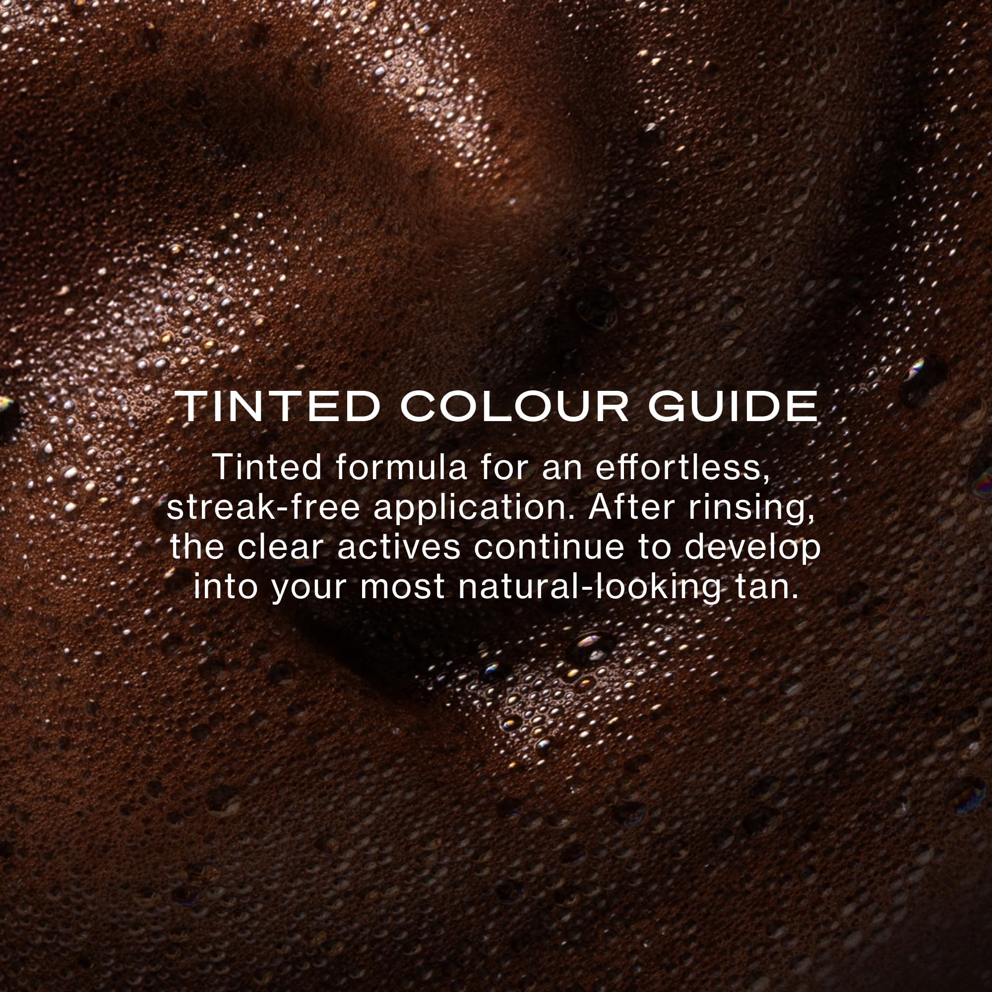 Loving Tan application mitt with mousse for even, streak-free coverage