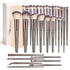 MAANGE front packaging champagne showing complete set and case, ready to gift