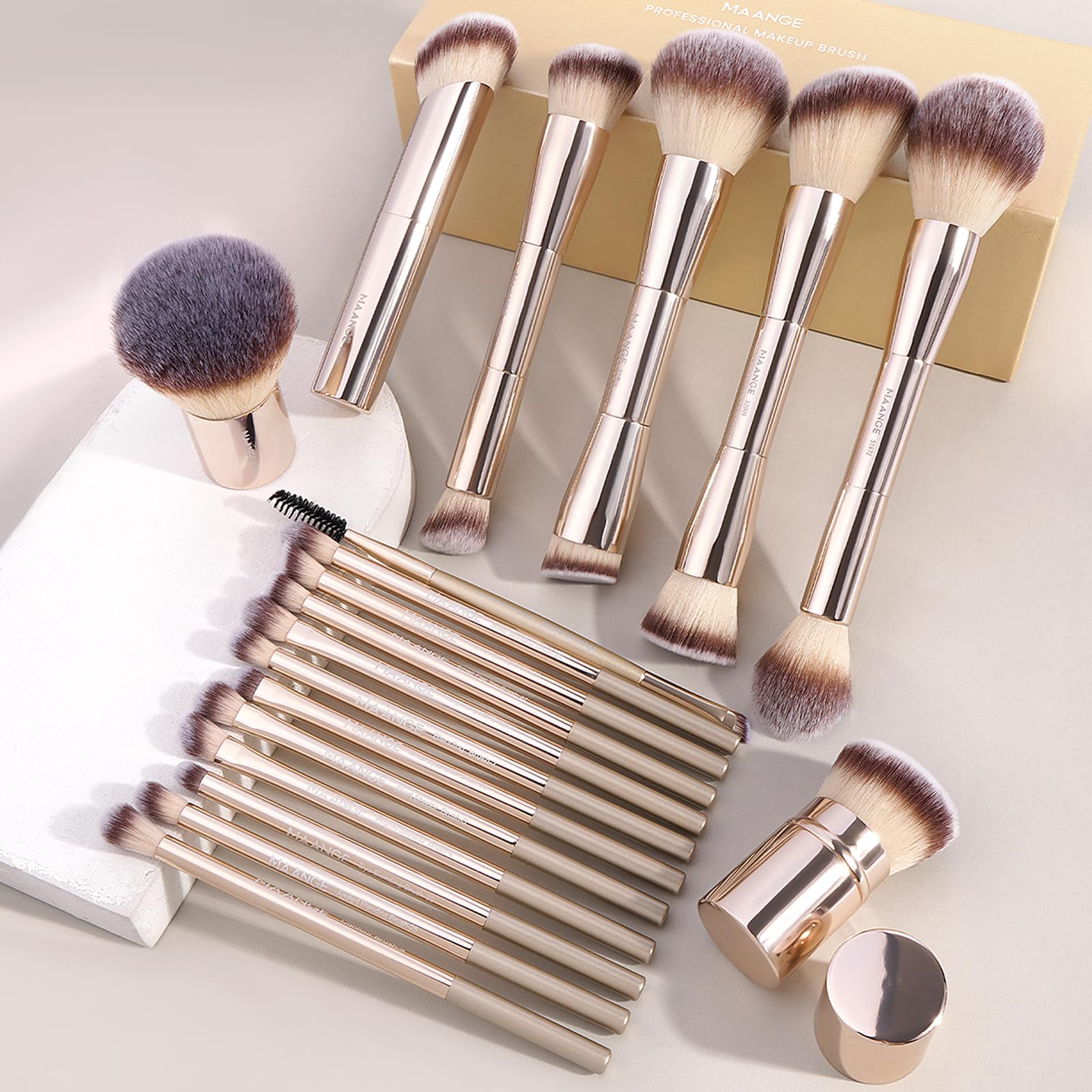 MAANGE open gift box display with neatly arranged brushes, perfect presentation for gifting
