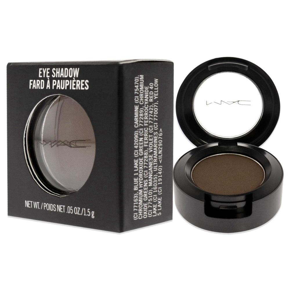 MAC eye shadow brun packaging scale next to coin illustrating compact portability
