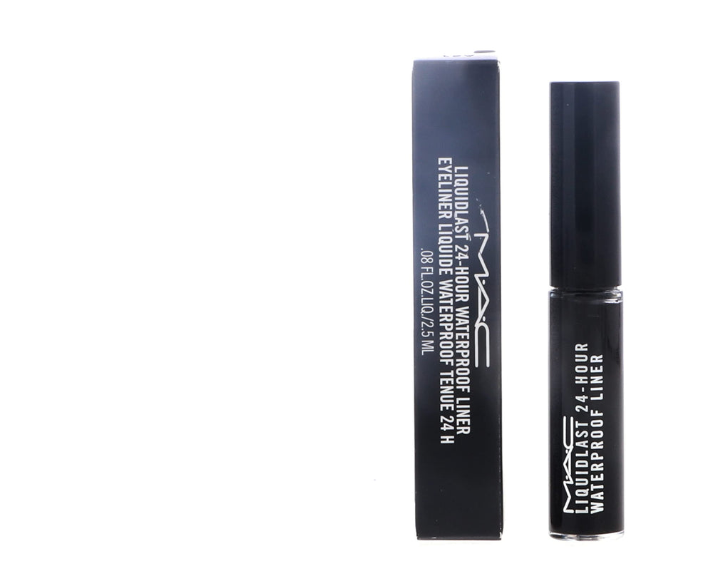 MAC Liquidlast applied along upper lash line demonstrating clean wing and bold definition